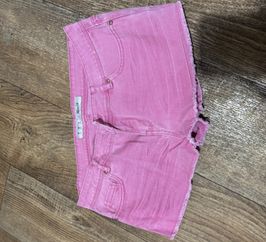 Pink shorts