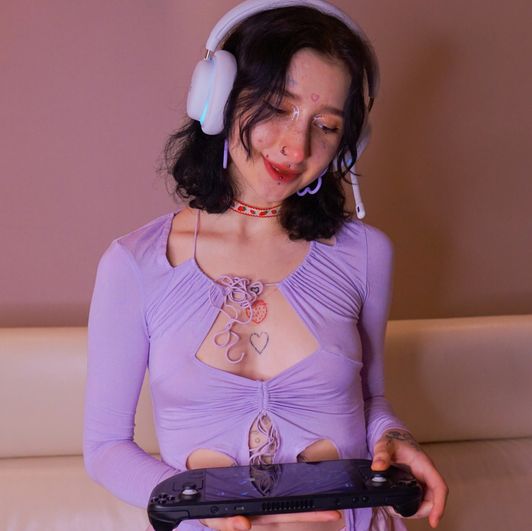 The Gamer Girl Photoset