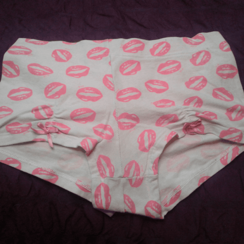 High Waisted Lipstick Print Boyshort