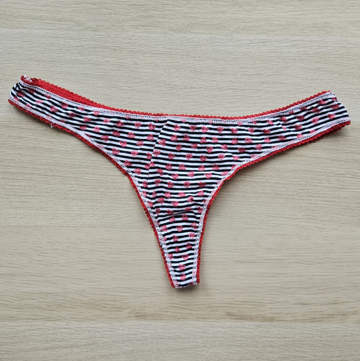 Cute cotton thongs