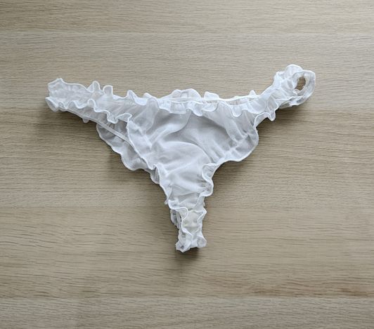 White ruffled panties