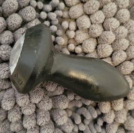 Fresh used vibrating diamond butt plug