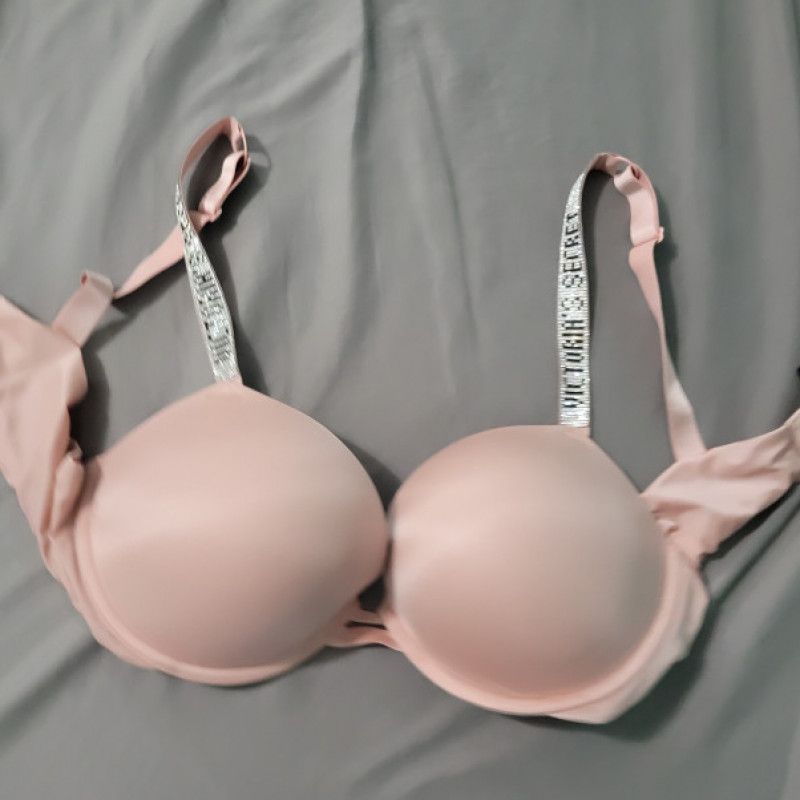 VS Pink Bling Bra 40C