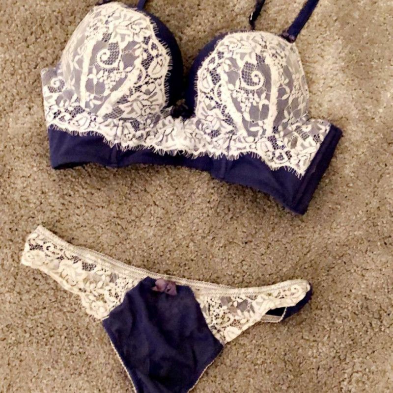 Blue and white lace set