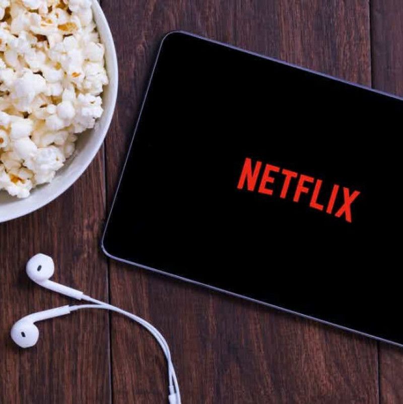 Pay Netflix for month