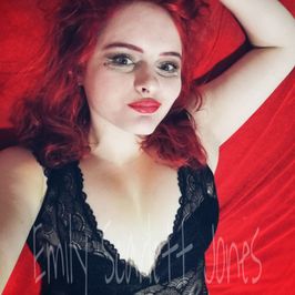 My Red Valentine photo set