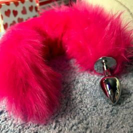 my buttplug with a pink tail and VIDEO