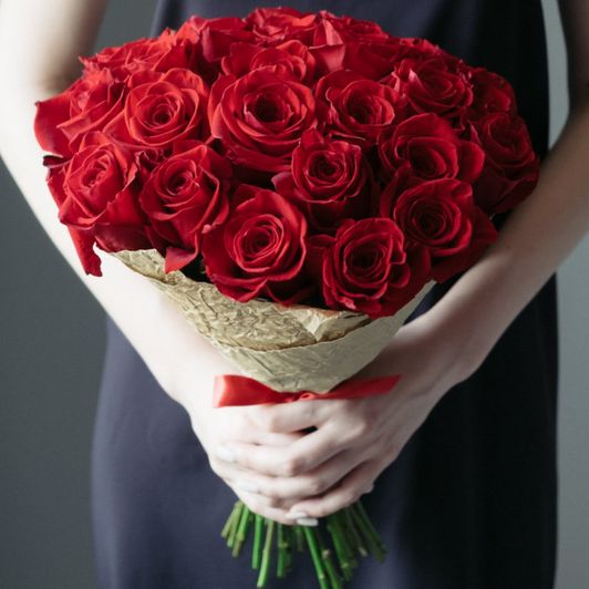 Buy me beautiful red roses