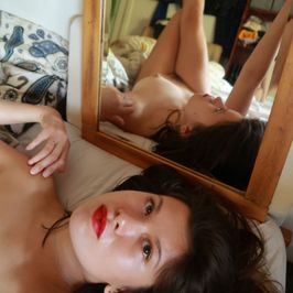 Self Shot Red Lips ishotmyself