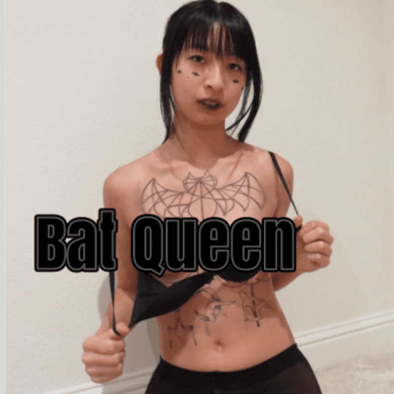 Bat Queen Photoset