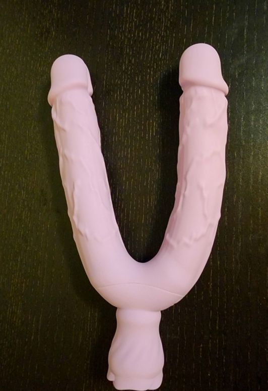 My Very First Double Dildo!