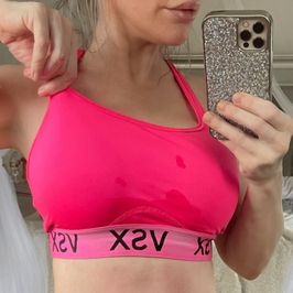 Sweaty Neon VictoriaSecretVSX Sports Bra