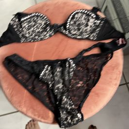 Ginarys own designer bra and panty set