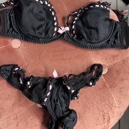 Ginarys own designer bra and panty set