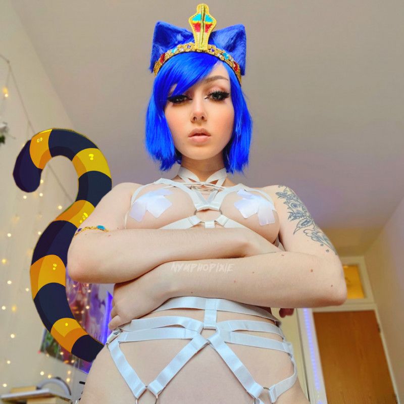 Ankha Cosplay Photo Set