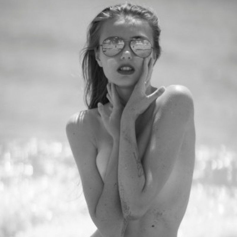 Summer BW erotica HD