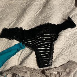 3pack worn thongs