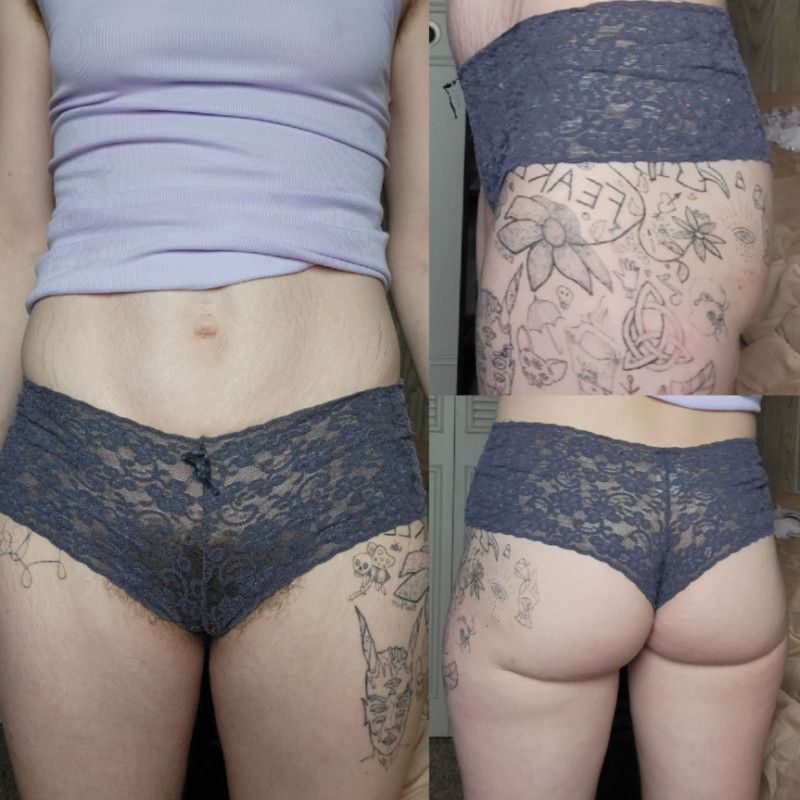 Gray lace boyshorts