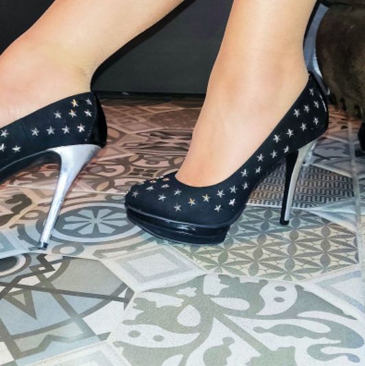 Black dirty heels with stars