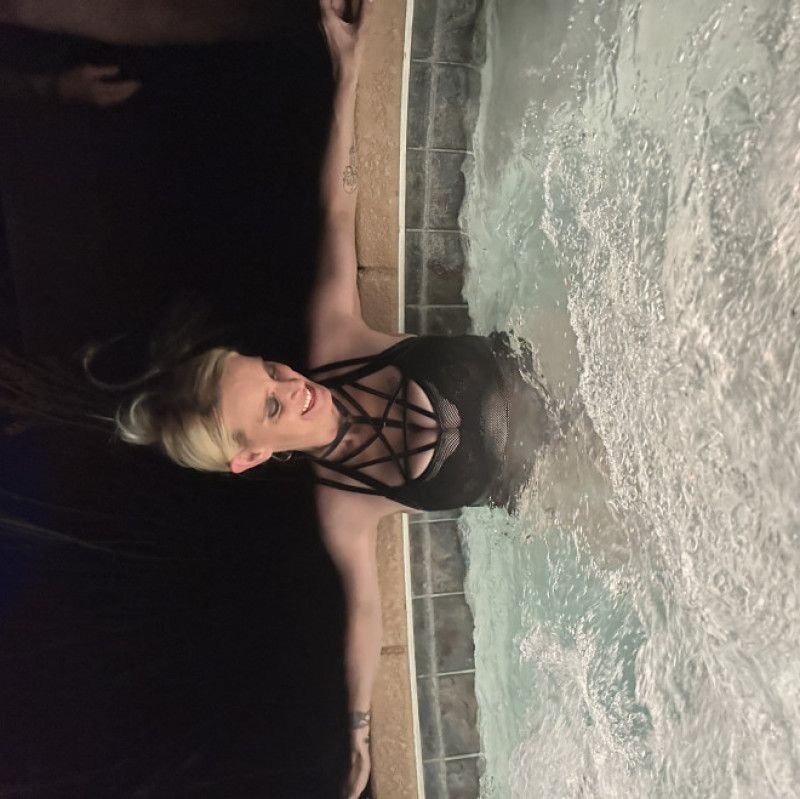 Hot tub in Vegas