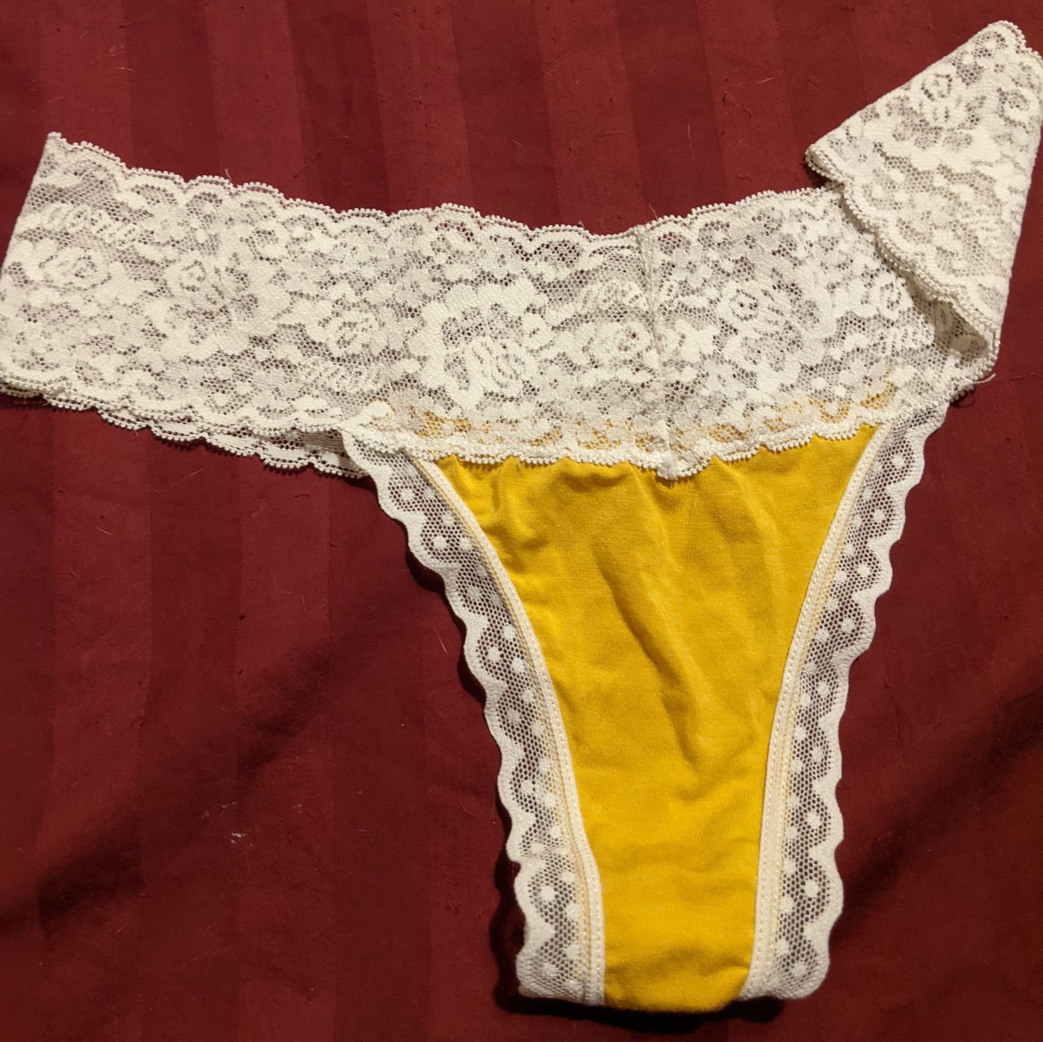 Worn Panties Yellow Lace