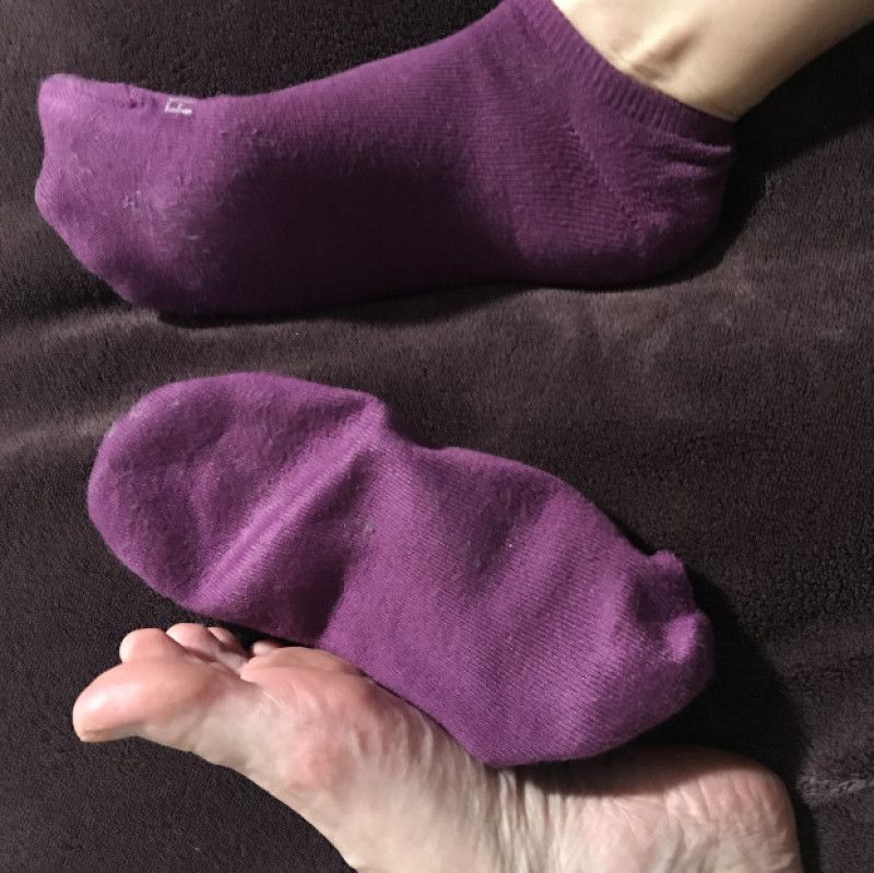 Purple cotton ankle socks