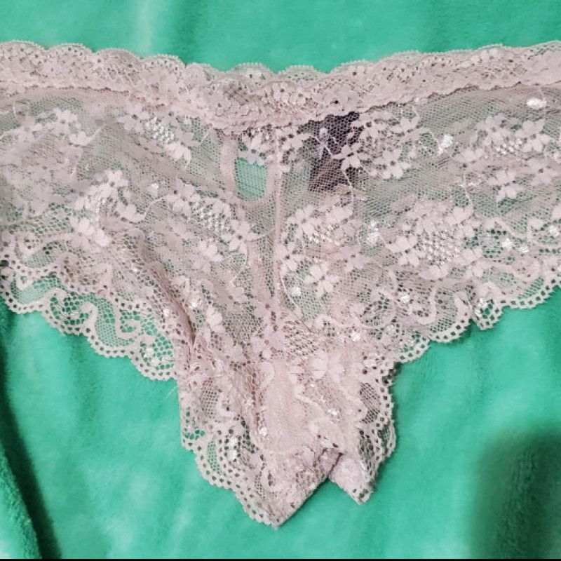 Sexy pink lace!