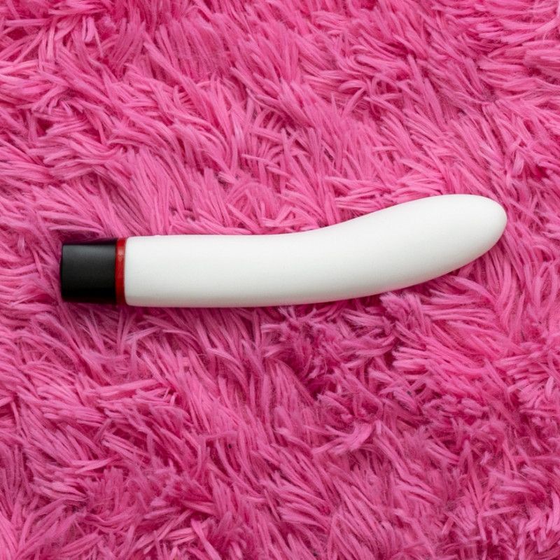 Kiroo Pearl interactive vibrating toy