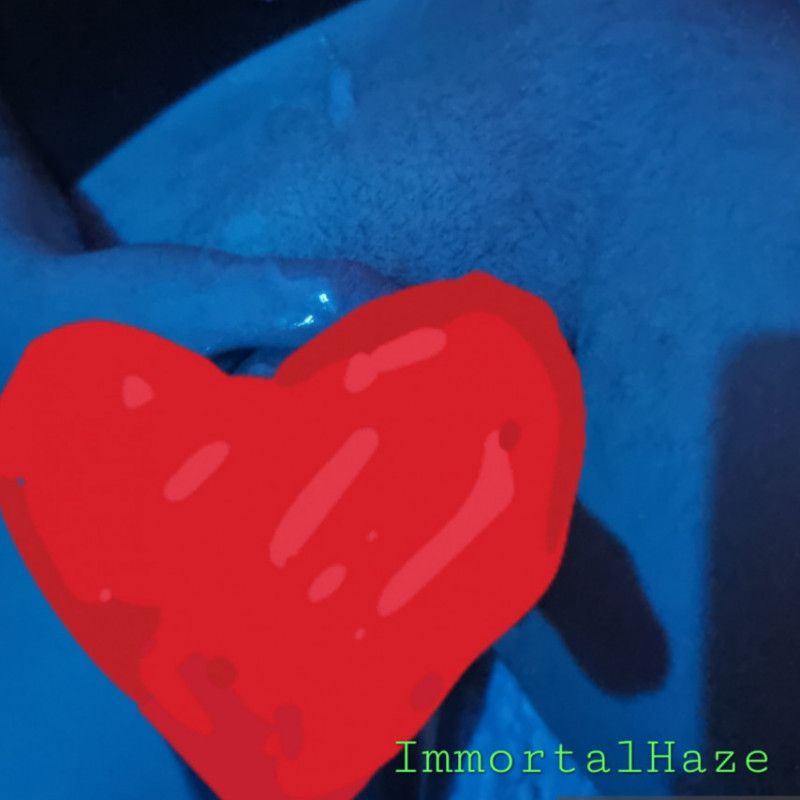 9 pictures of me cumming over myself