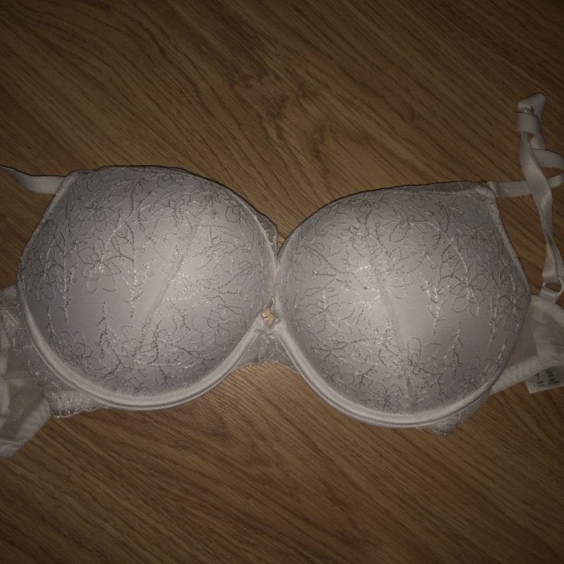 Cute White Used Bra