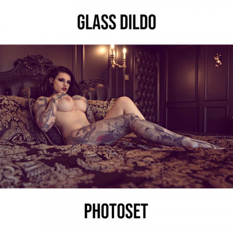 Glass Dildo Photoset