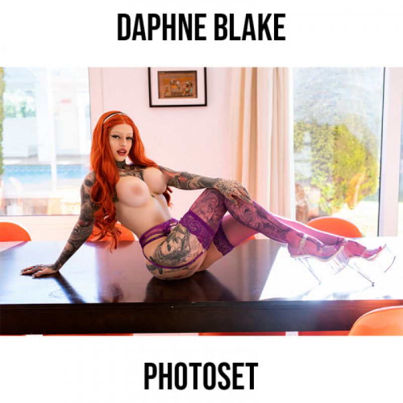 Daphne Blake Cosplay Photoset