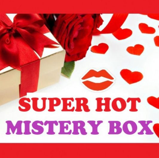 SUPER HOT MISTERY BOX