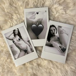 5 Polaroids