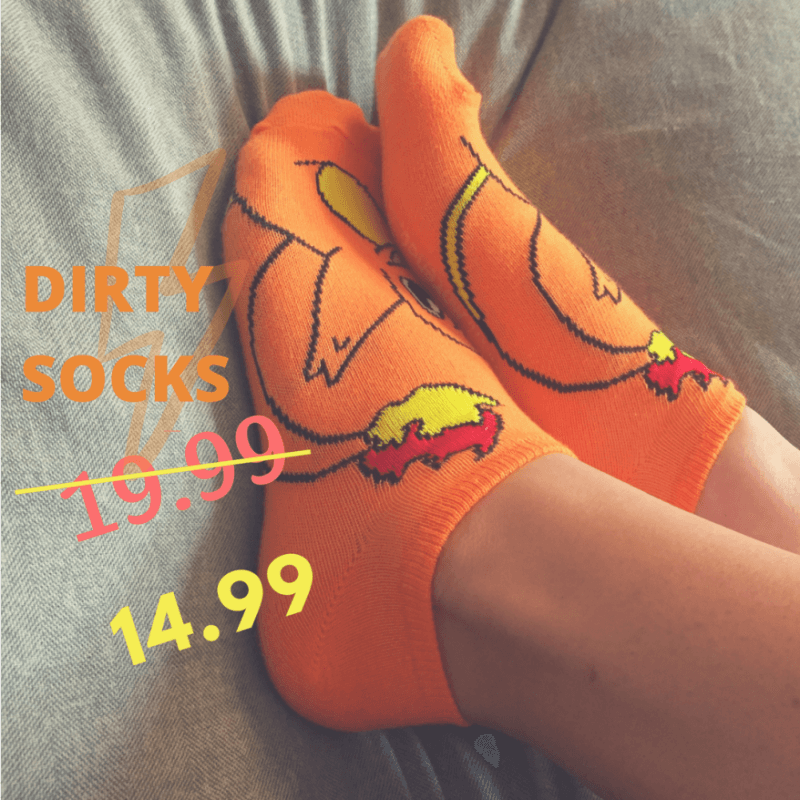 Dirty Smelly Charmander Socks