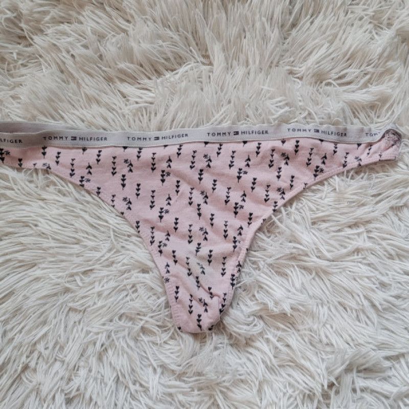 Tommy Hilfiger Pink Design Thong