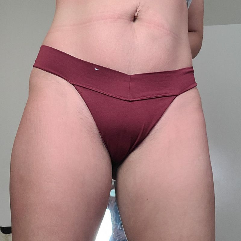 Garnet Thong