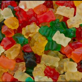 Sweet Ass Stuffed Gummy bears Meal