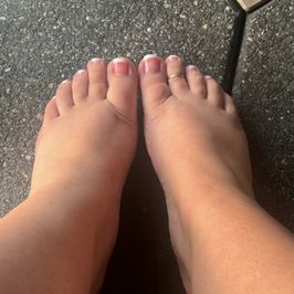 Pay for French Pedicure