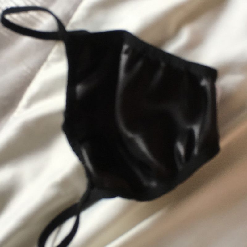 Black Gstring