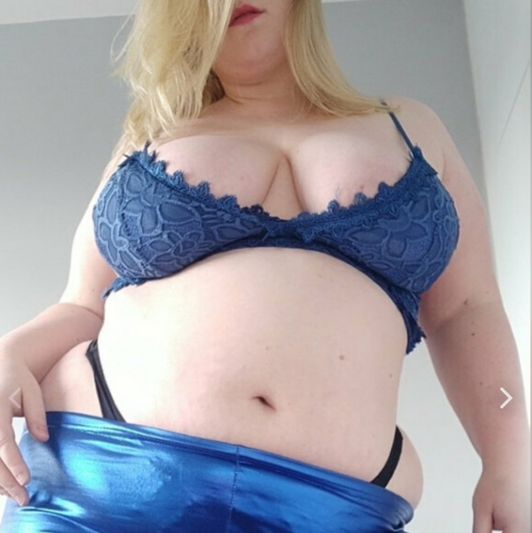 Giantess Blue Bralette