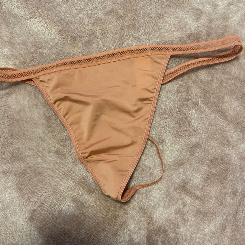 Gold GSTRING Worn By Juniper in Vid!