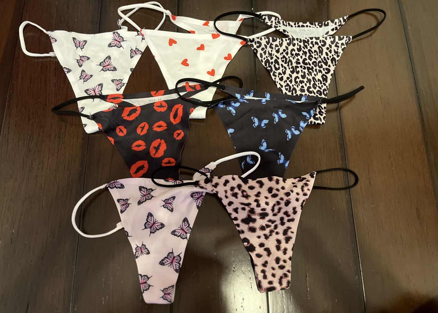 Printed thongs