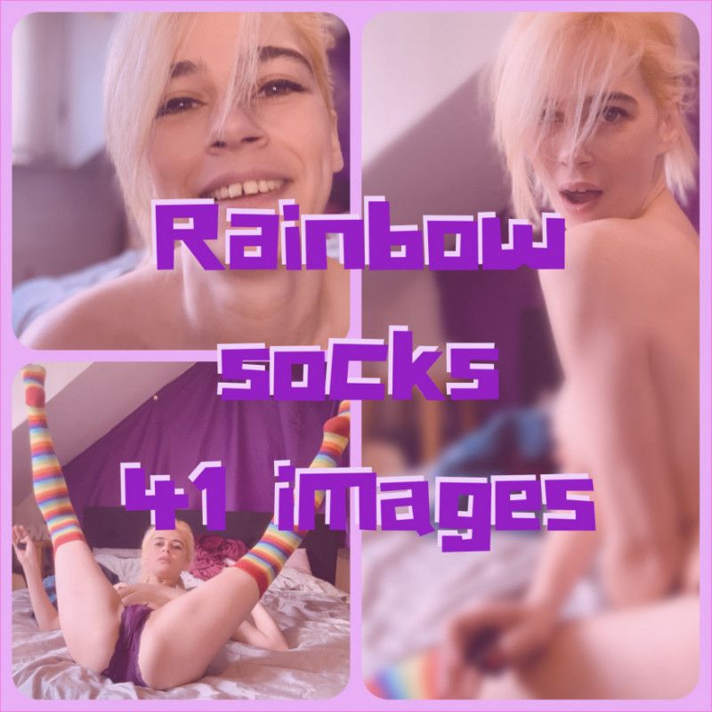 Pic set: Rainbow socks