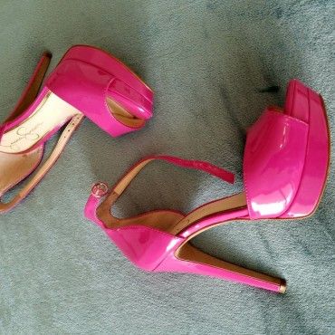 hot pink heels