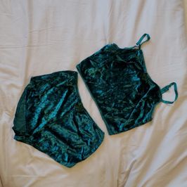 2 Piece Crushed Velvet Outfit