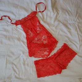 Racy red lace boyshort set