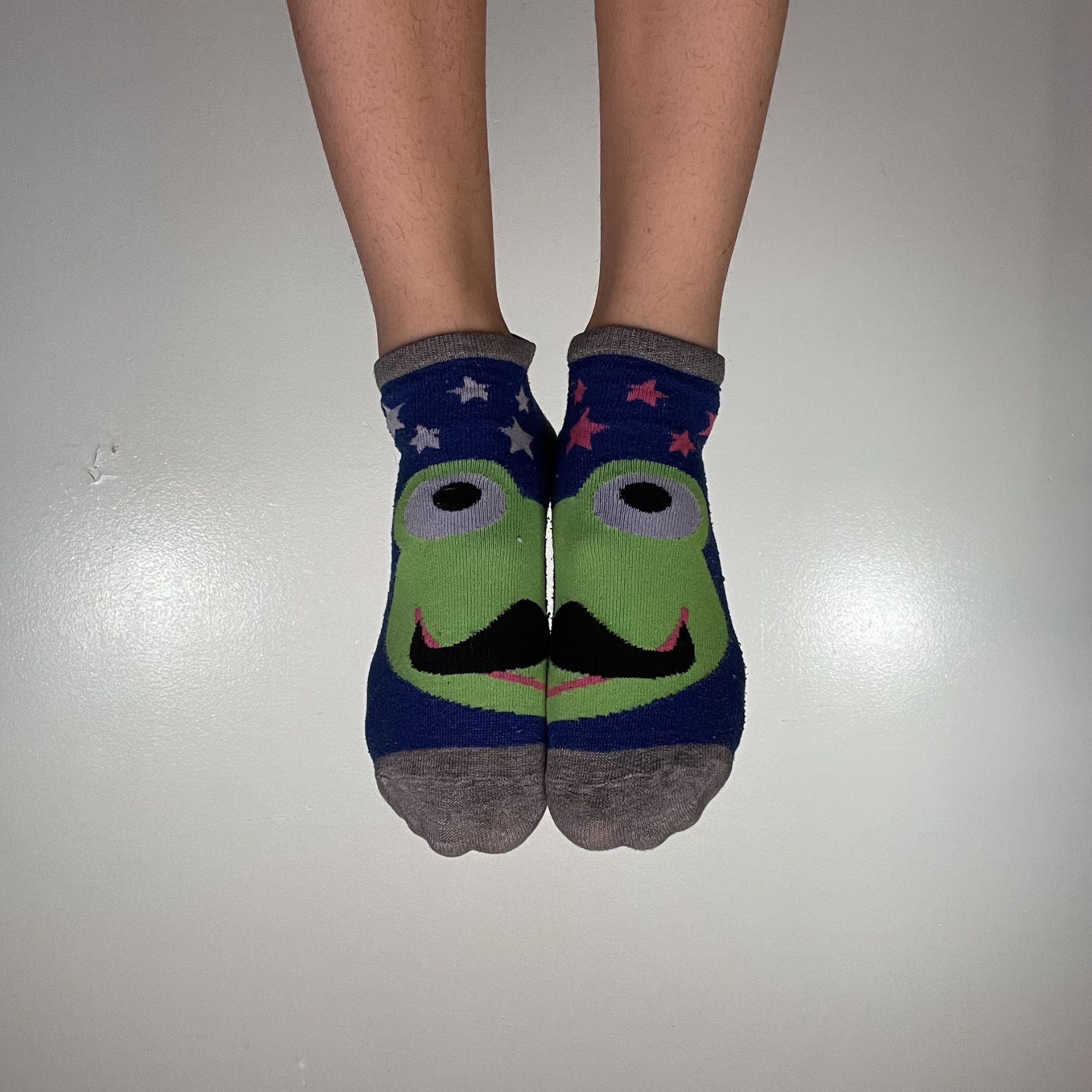 Mustache Frog Ankle Socks