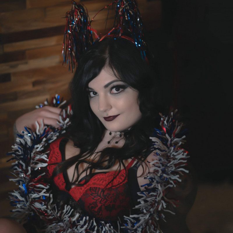 Seasonal Boudoir Photoset