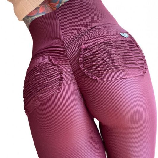 Cute booty yoga pants